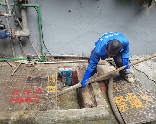 公主岭清掏化粪池